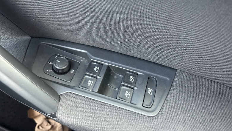 Volkswagen Tiguan 1.5 TSI 150 Life 5dr Petrol Estate